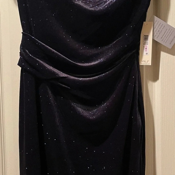 Eliza J Blue Velvet Shimmer Sheath Dress, Size 6 - Picture 12 of 16